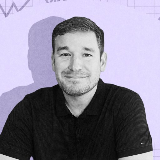 A man in a dark polo shirt sits and smiles in front of a background with graph lines and stock charts, evoking the analytical style of Buffett and Munger.